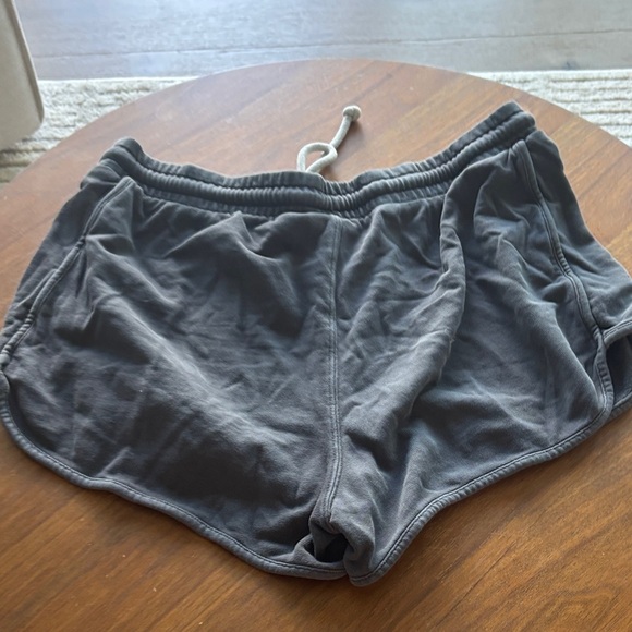 Universal Thread Dark Gray Women's Athletic Shorts - Picture 3 of 3